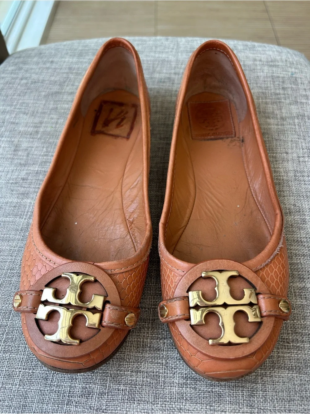 Tory Burch Cognac Leather Logo Round-Toe Flats